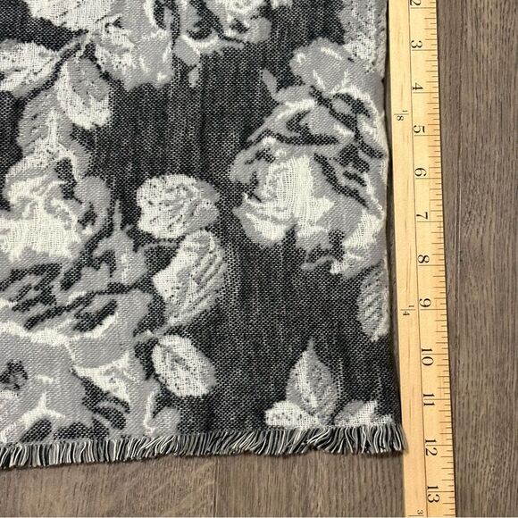 Infinity Scarf Chic Black Gray White Floral Fringe. - Picture 10 of 10